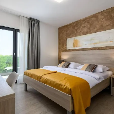 Quinta Ξενοδοχείο 4*
